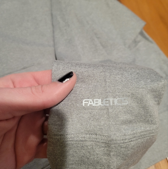 Fabletics Cloud Jersey Cropped Hoodie - Picture 8 of 9